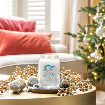 Magical Bright Lights signature Candle ( čarovné žiariace svetielka ) - Vonná sviečka
